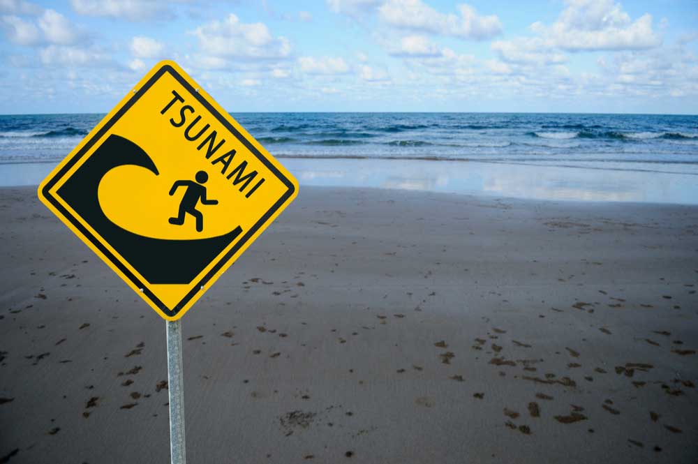 Ocean tsunami sign